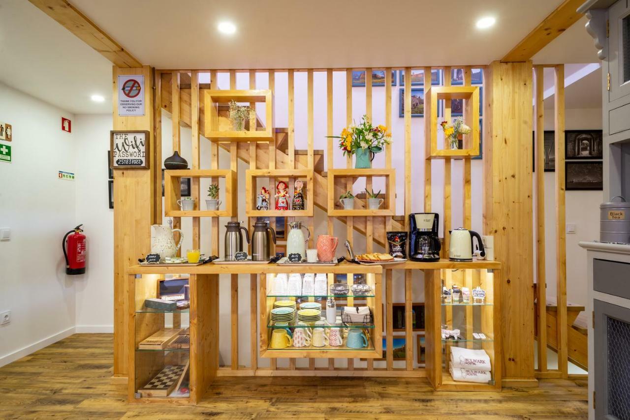 Hostel Bulwark Валенса Экстерьер фото