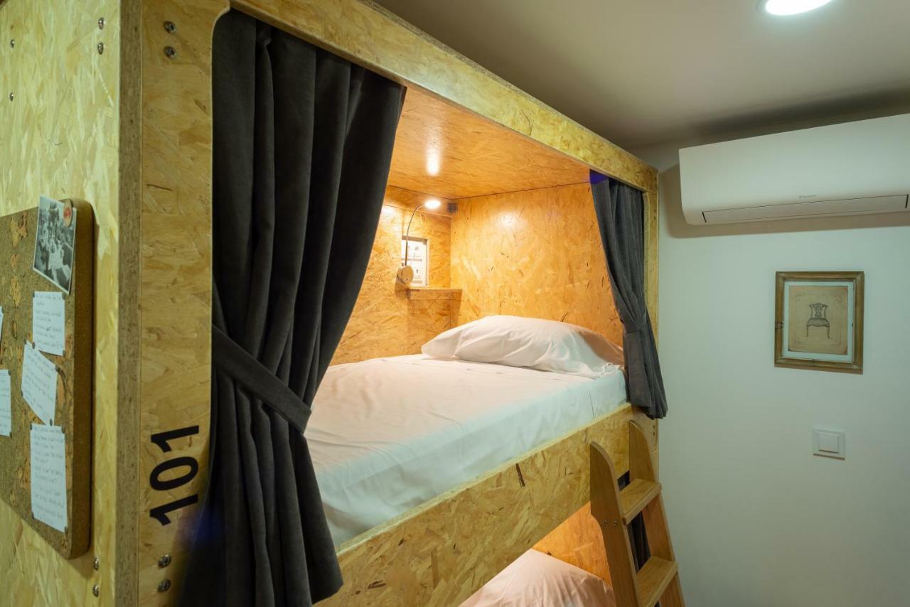 Hostel Bulwark Валенса Экстерьер фото