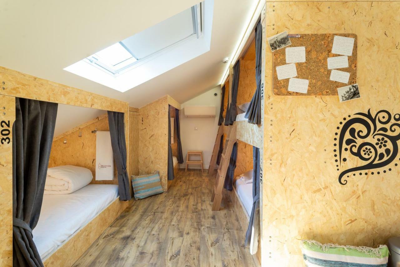 Hostel Bulwark Валенса Экстерьер фото