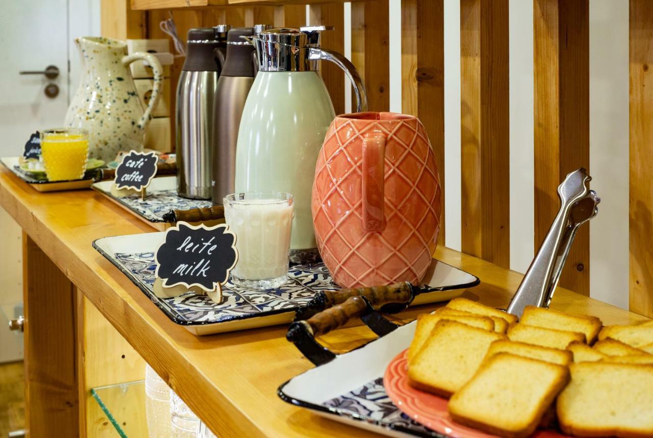 Hostel Bulwark Валенса Экстерьер фото
