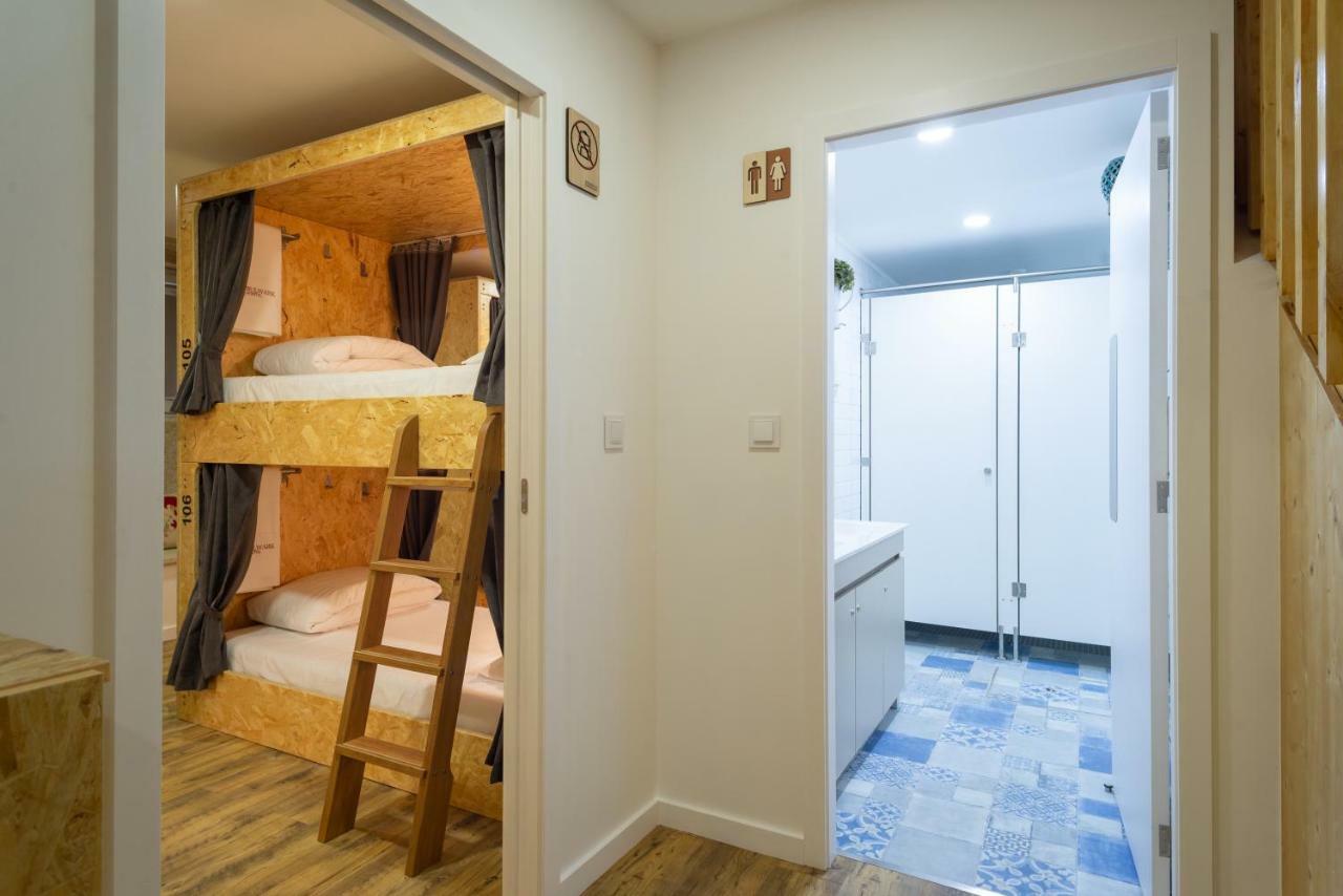 Hostel Bulwark Валенса Экстерьер фото